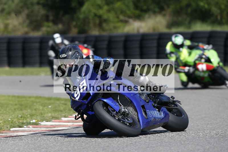 /43 08.08.2025 Discover the Bike ADR/Race 3 rot/99